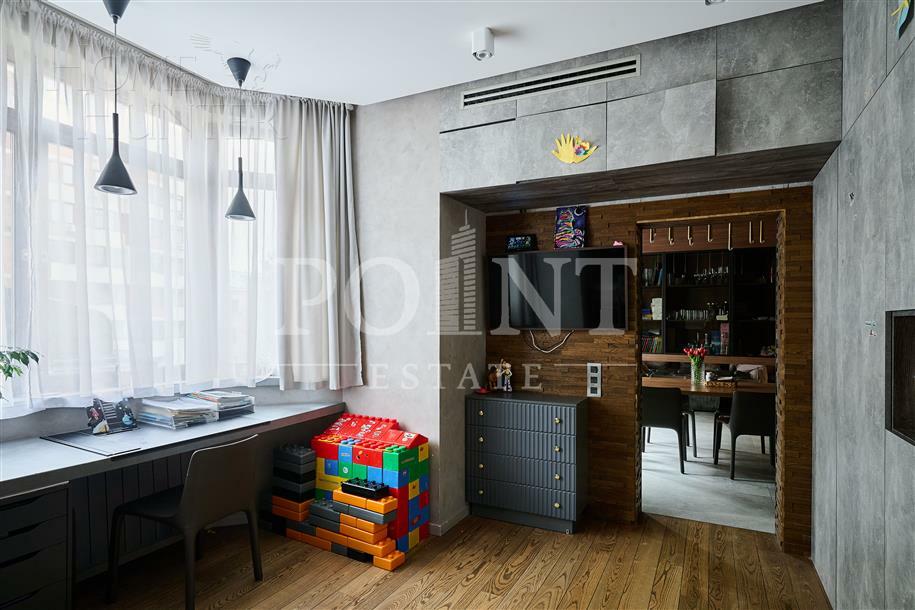 6-КОМН. КВАРТИРА С ОТДЕЛКОЙ 179 М² НА 3 ЭТАЖЕ