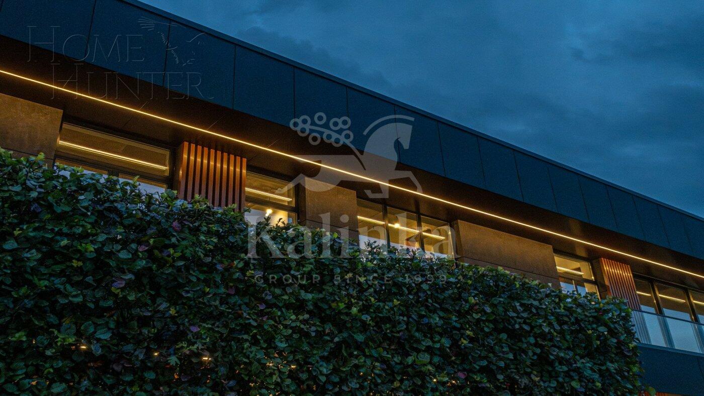 2-этажный коттедж 1 200 м² без отделки