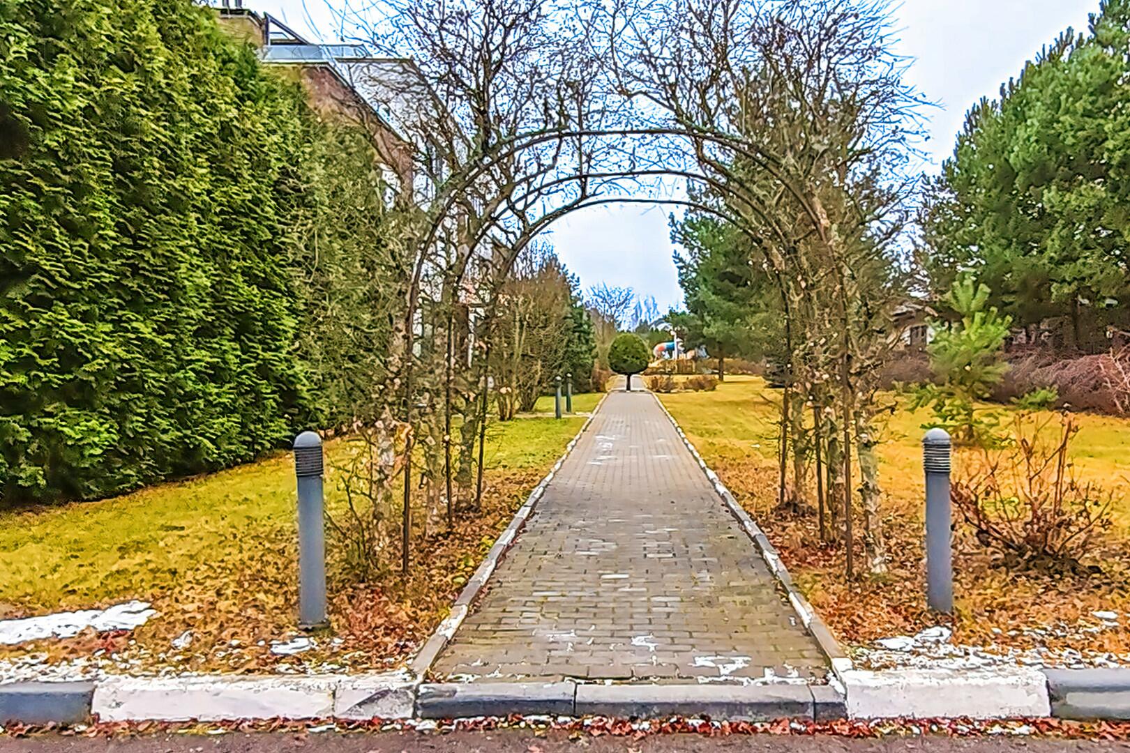 2-этажный коттедж 866 м² с отделкой