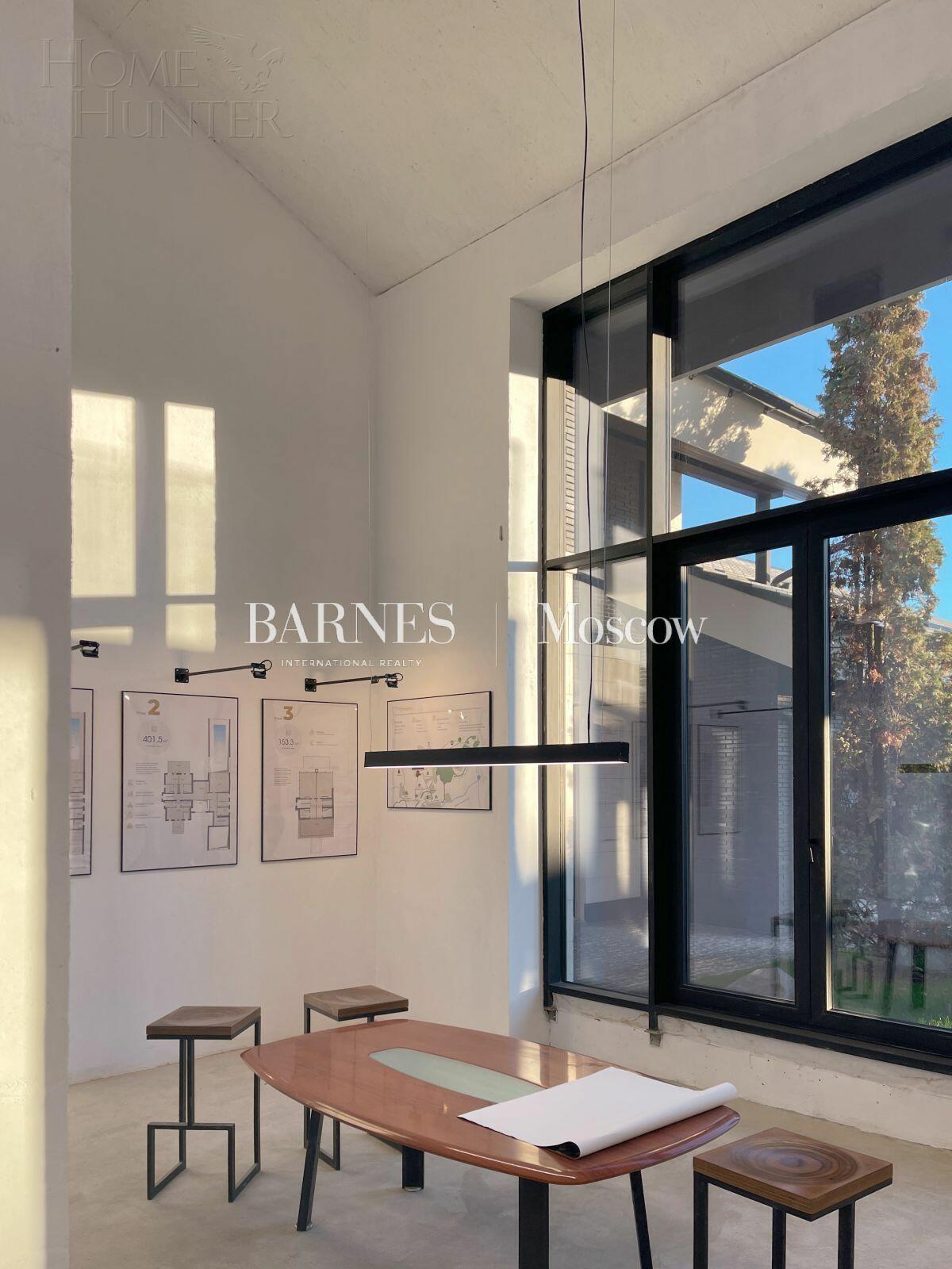 3-этажный коттедж 1 770 м² без отделки