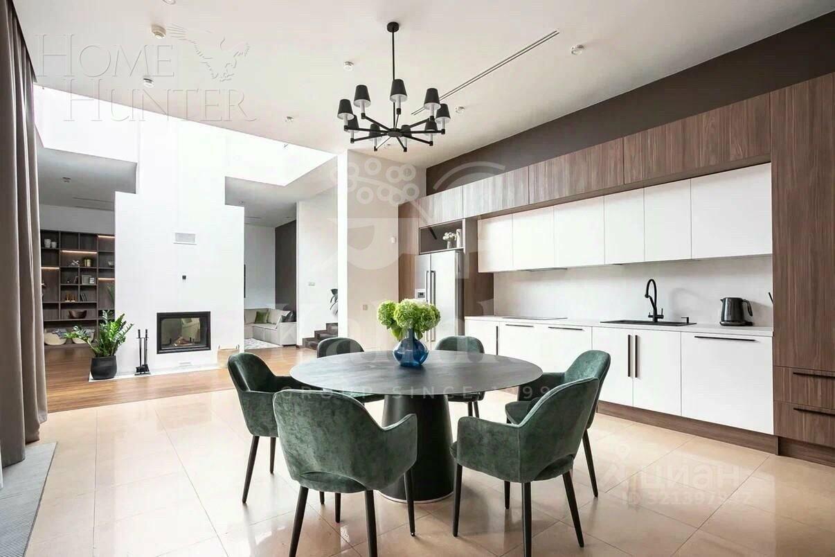 2-этажный таунхаус 360 м² с отделкой