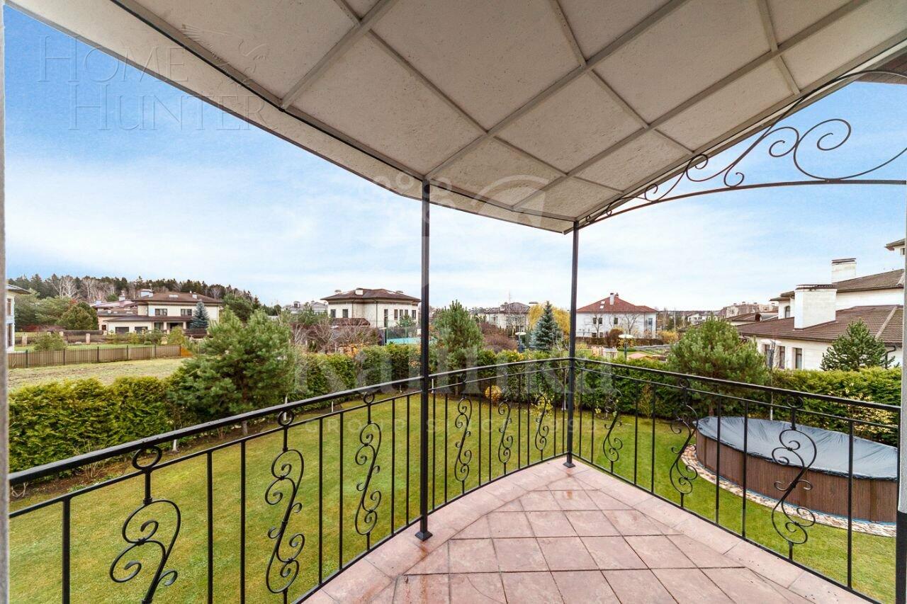 2-этажный коттедж 570 м² с отделкой