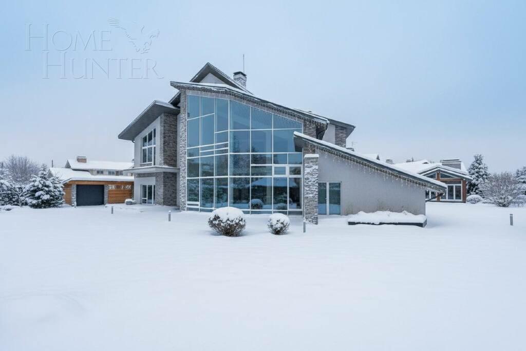 2-этажный коттедж 1 700 м² без отделки