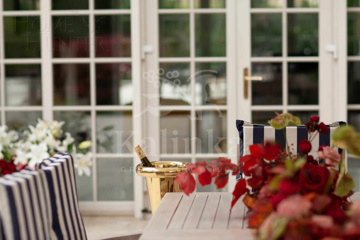 2-этажный коттедж 1 153 м² с отделкой