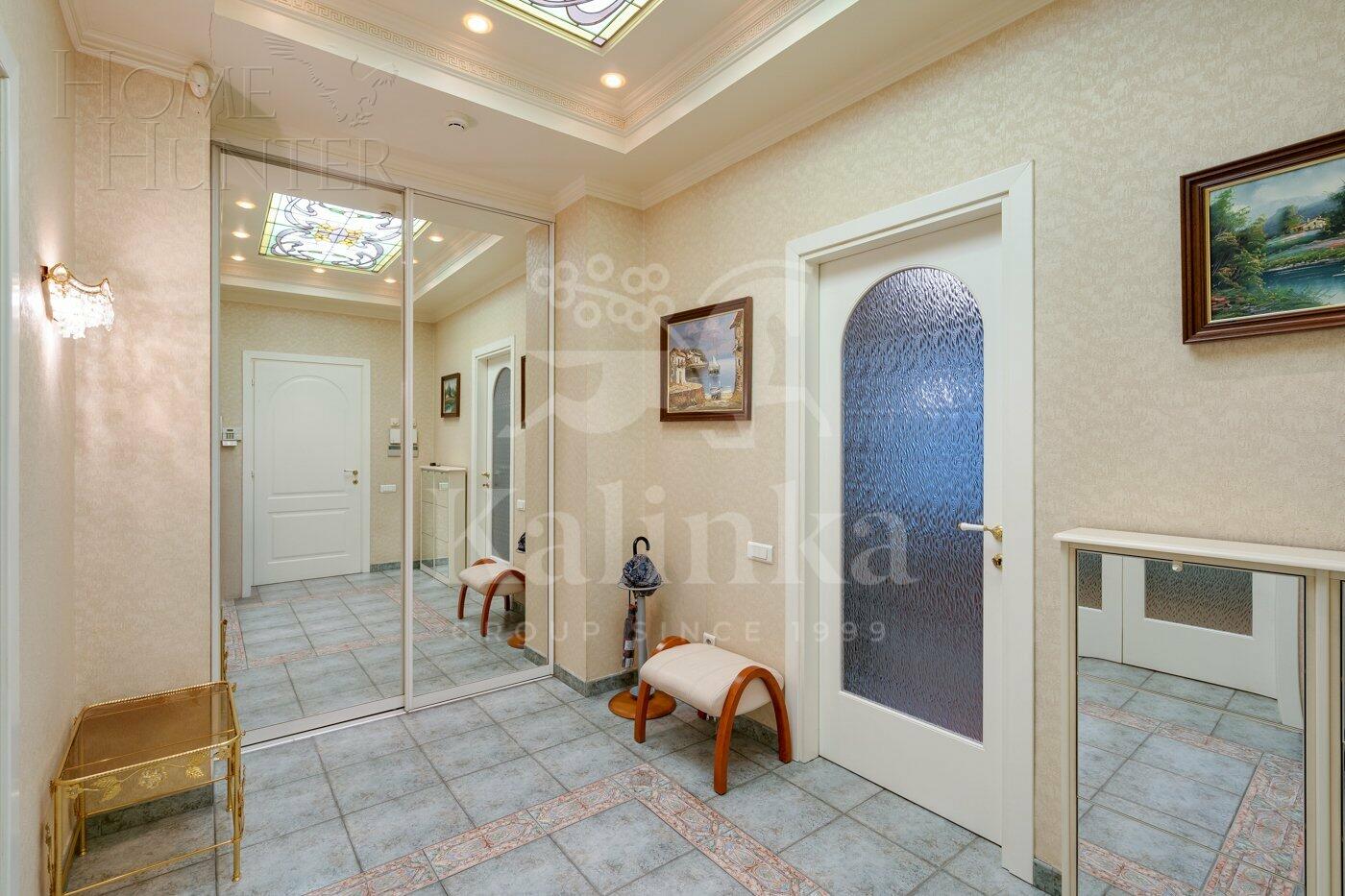 2-УРОВНЕВАЯ КВАРТИРА С ОТДЕЛКОЙ 420 М² НА 4 ЭТАЖЕ