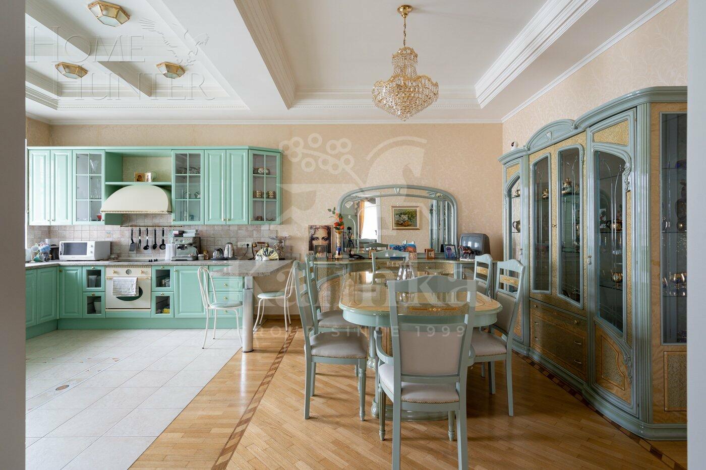 2-УРОВНЕВАЯ КВАРТИРА С ОТДЕЛКОЙ 420 М² НА 4 ЭТАЖЕ