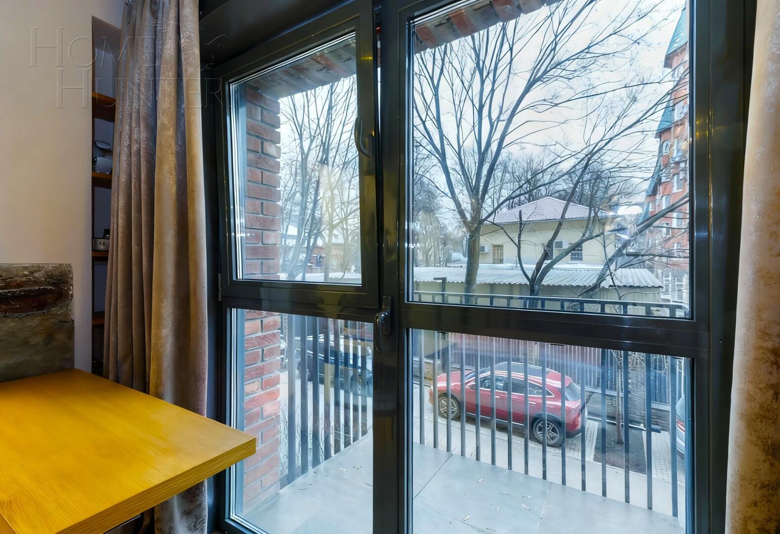 2-УРОВНЕВЫЕ АПАРТАМЕНТЫ С ОТДЕЛКОЙ 180 М² НА 1 ЭТАЖЕ