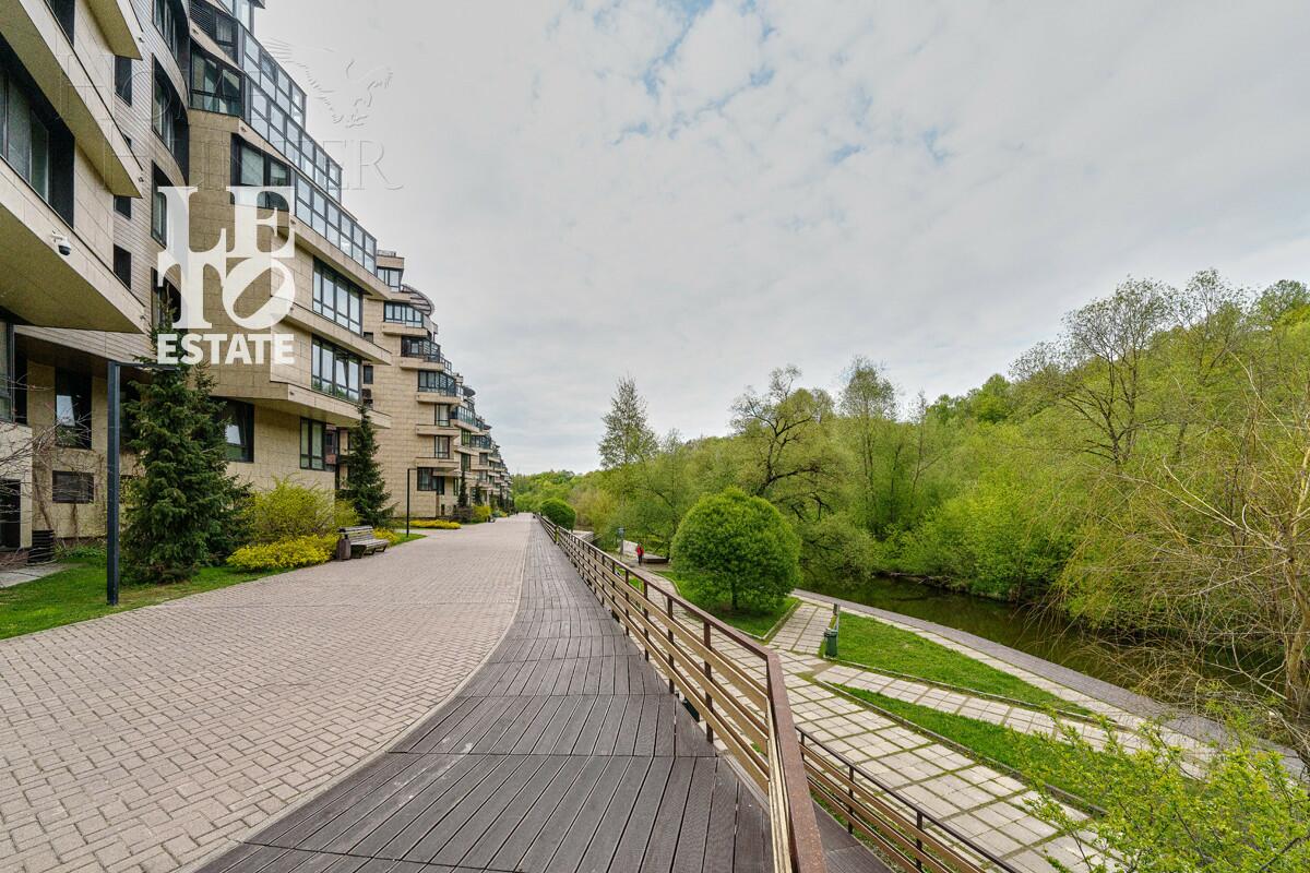 4-КОМН. КВАРТИРА С ОТДЕЛКОЙ 111 М² НА 2 ЭТАЖЕ