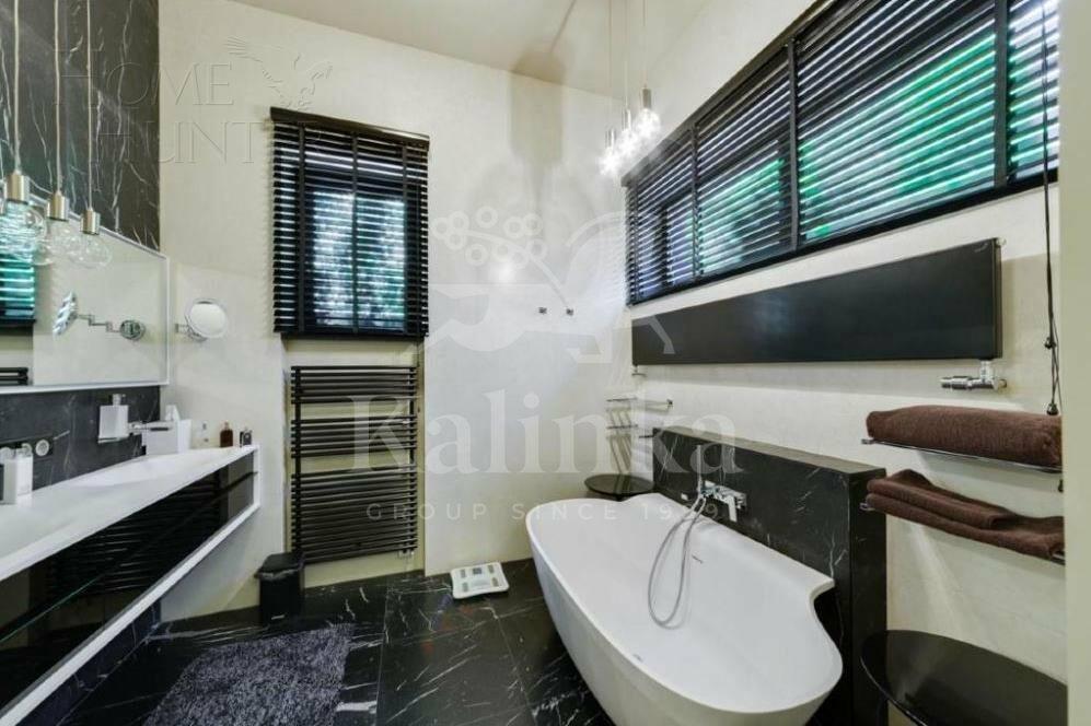 1-этажный коттедж 790 м² с отделкой