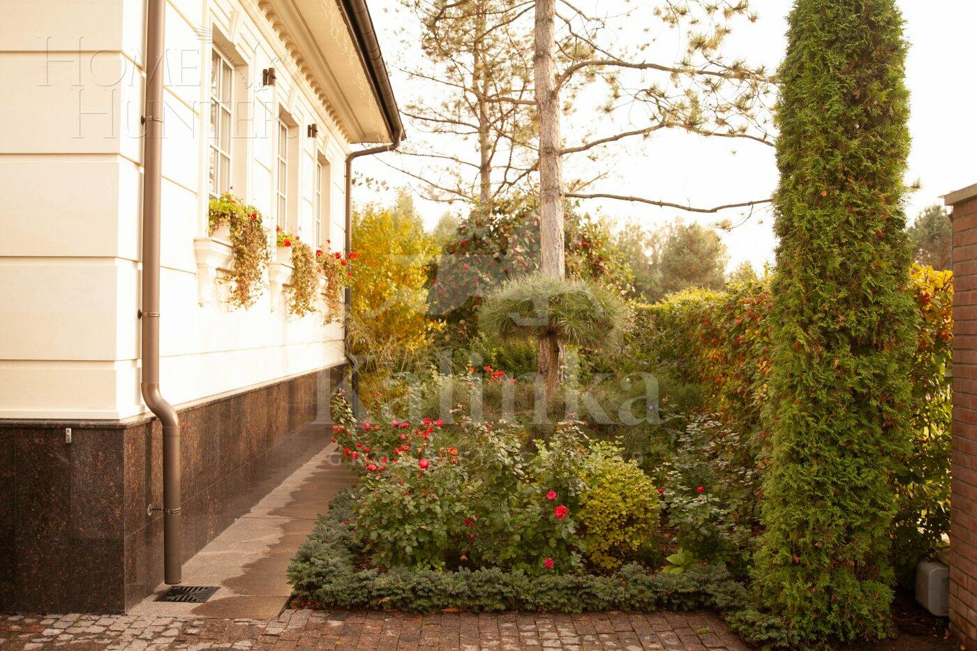 2-этажный коттедж 1 153 м² с отделкой