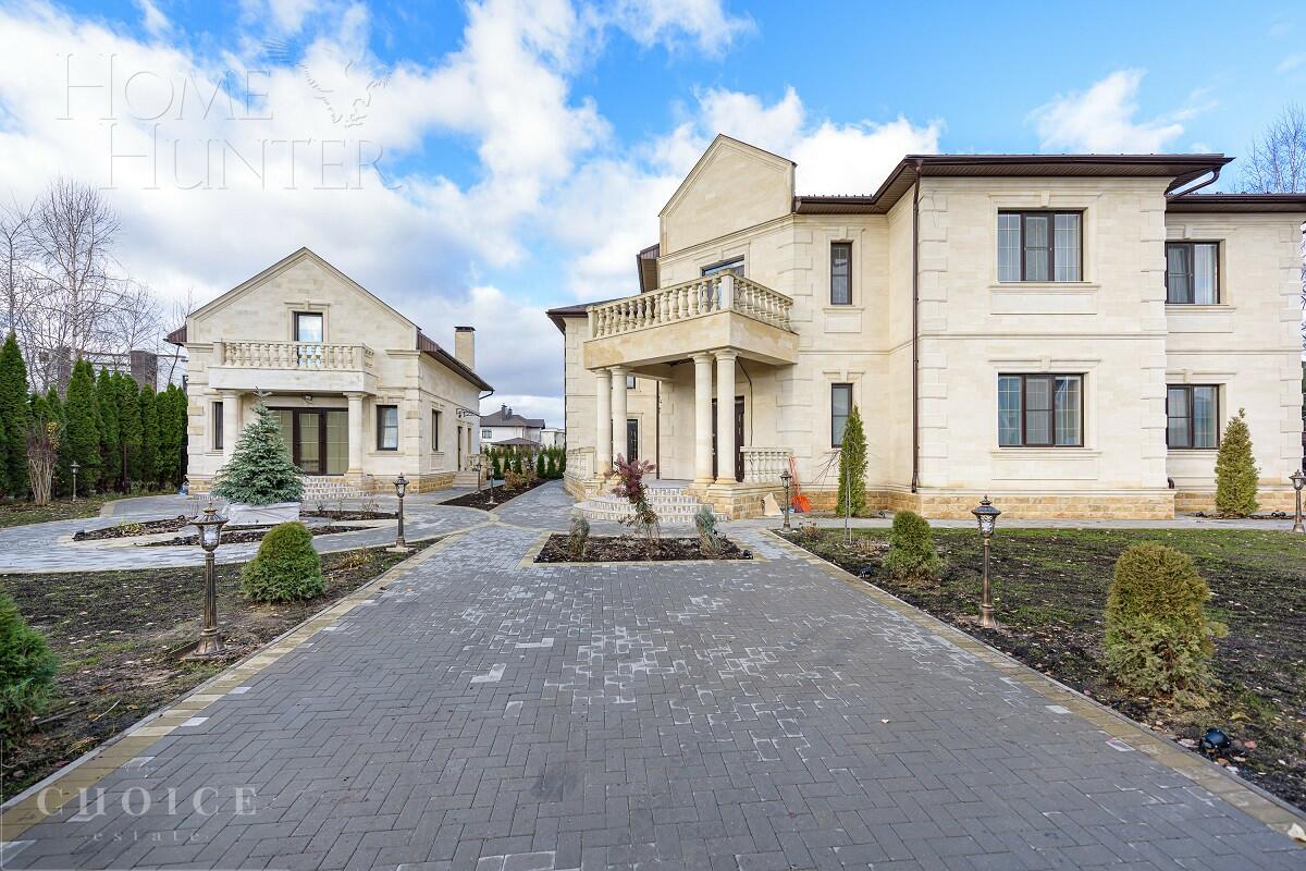 2-этажный коттедж 476.7 м² с отделкой