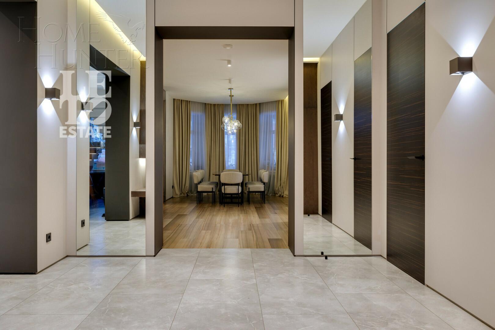 2-этажный коттедж 688 м² с отделкой