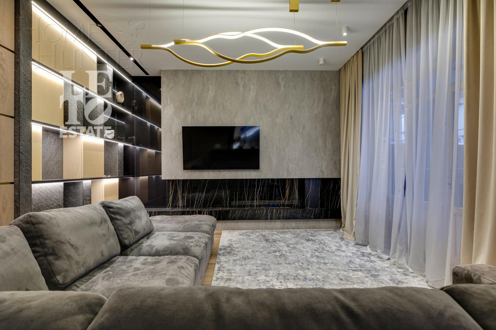 2-этажный коттедж 688 м² с отделкой