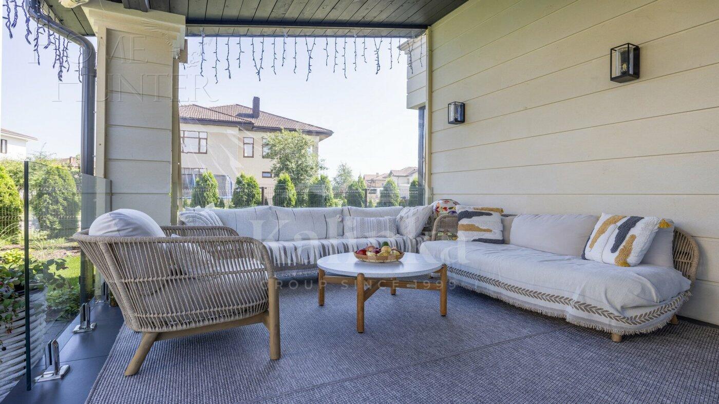 2-этажный коттедж 278 м² с отделкой