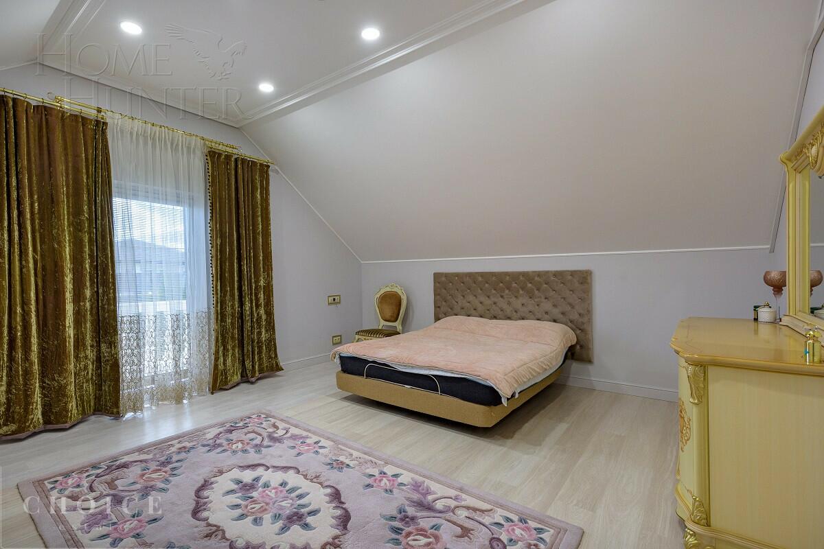 2-этажный коттедж 476.7 м² с отделкой