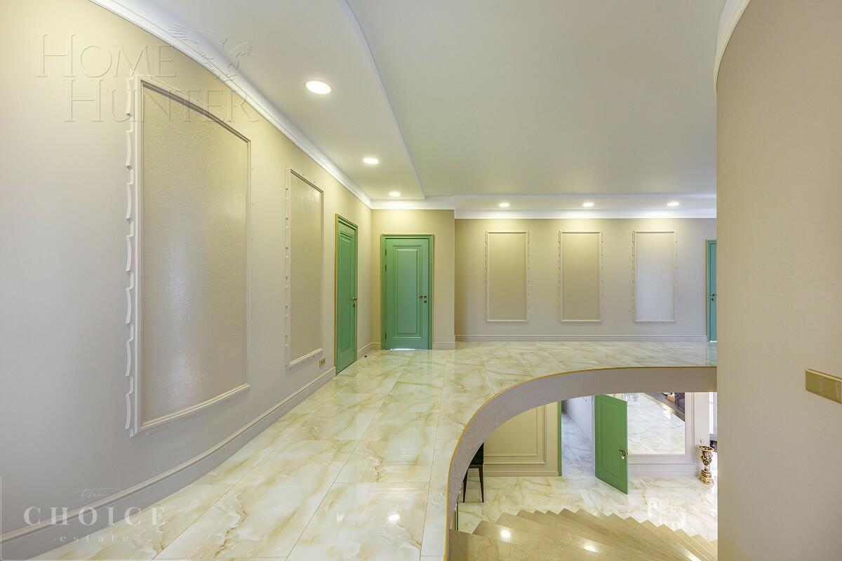 2-этажный коттедж 476.7 м² с отделкой