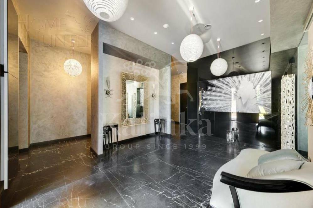 1-этажный коттедж 790 м² с отделкой