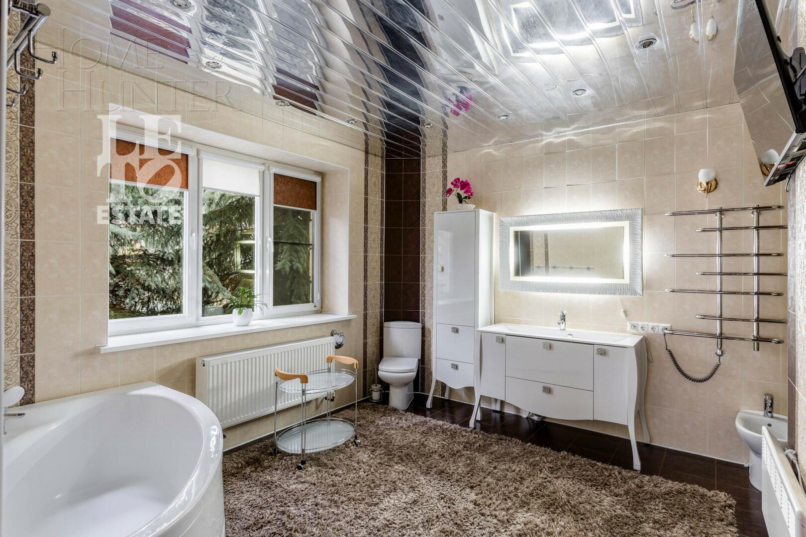 2-этажный коттедж 815 м² с отделкой