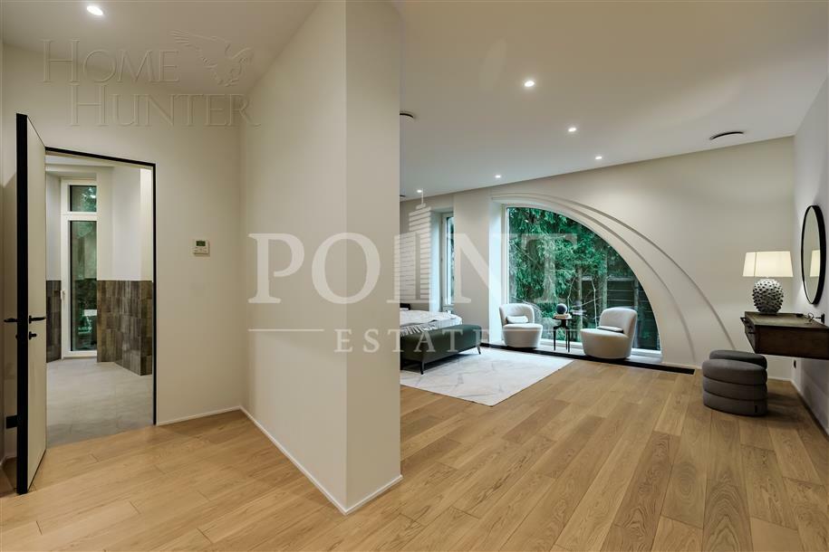 2-этажный коттедж 830 м² без отделки