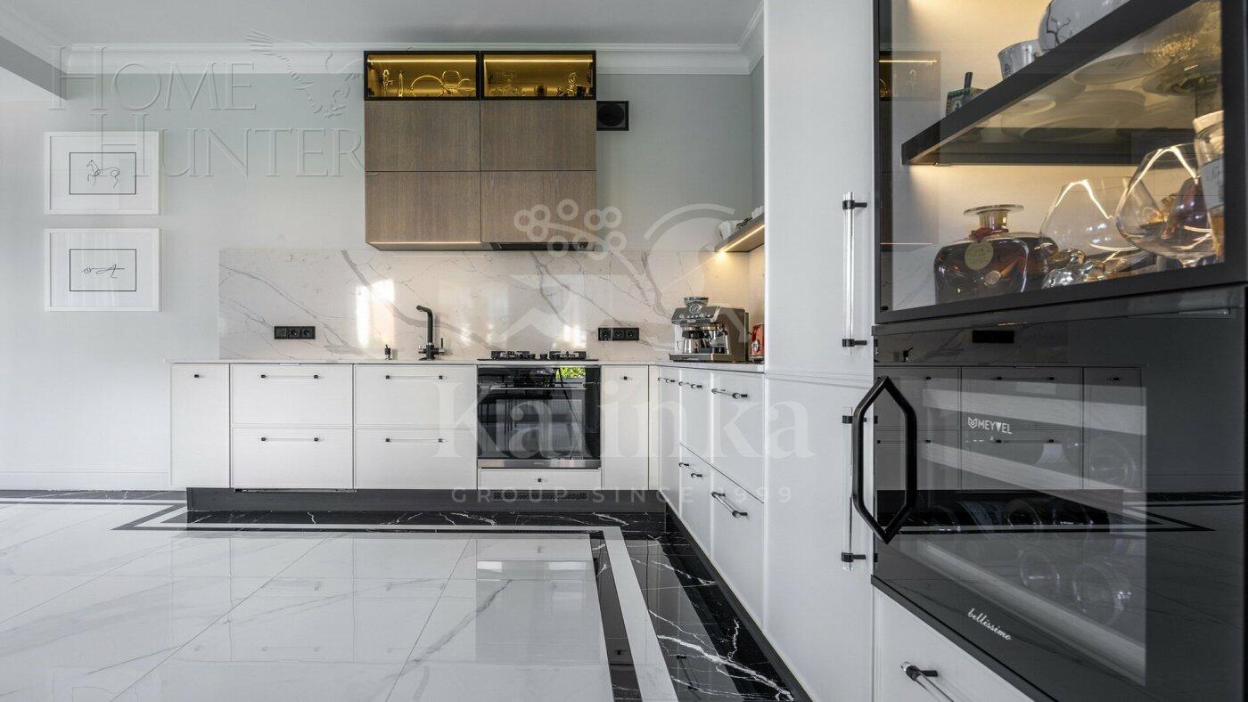 2-этажный коттедж 278 м² с отделкой