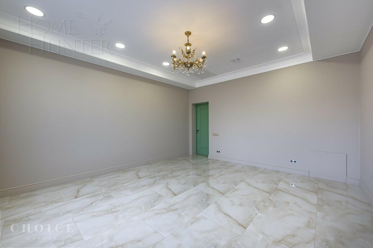 2-этажный коттедж 476.7 м² с отделкой