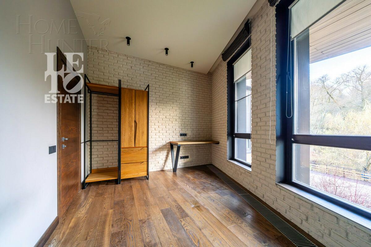 4-КОМН. КВАРТИРА С ОТДЕЛКОЙ 111 М² НА 2 ЭТАЖЕ