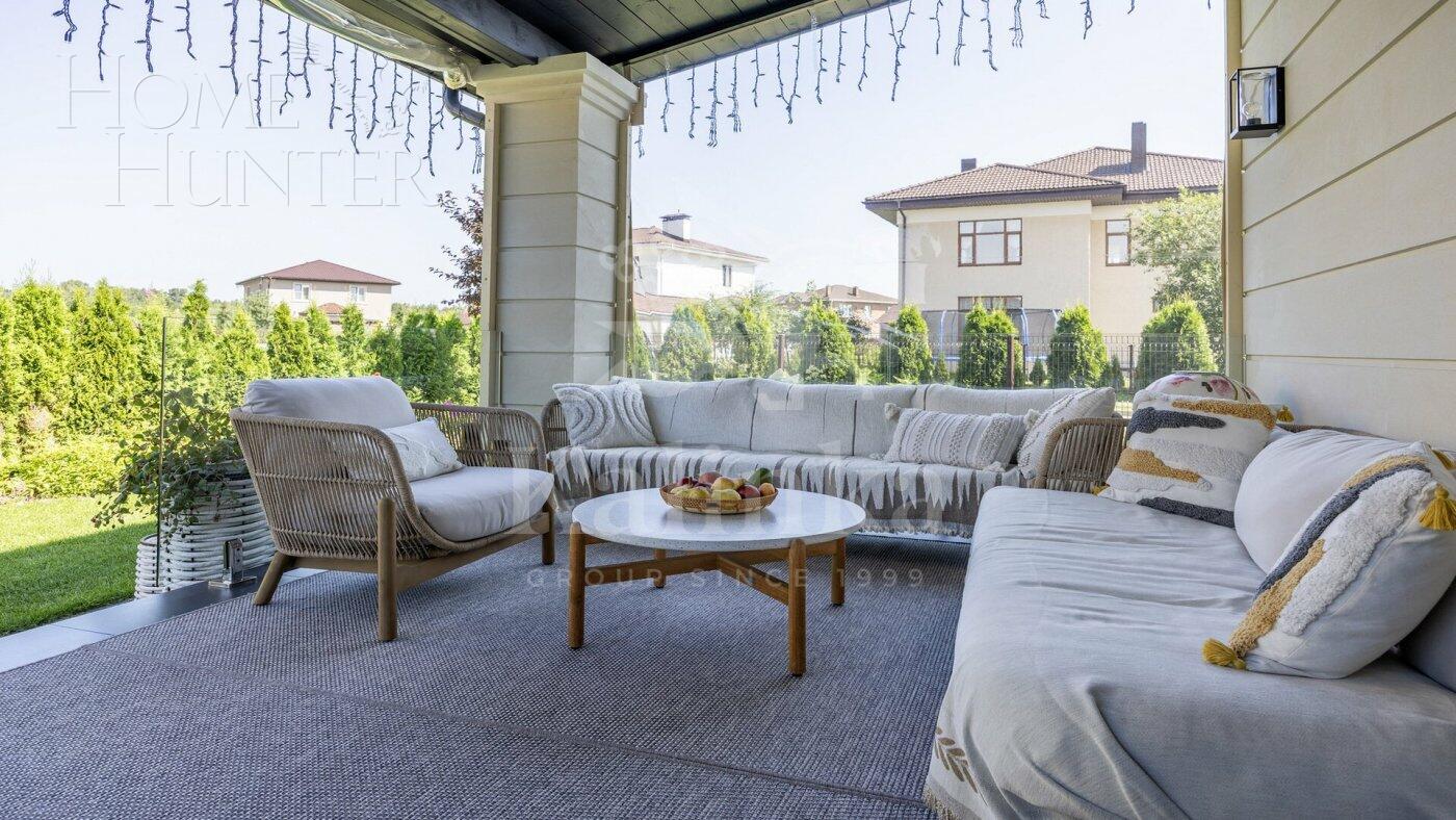 2-этажный коттедж 278 м² с отделкой