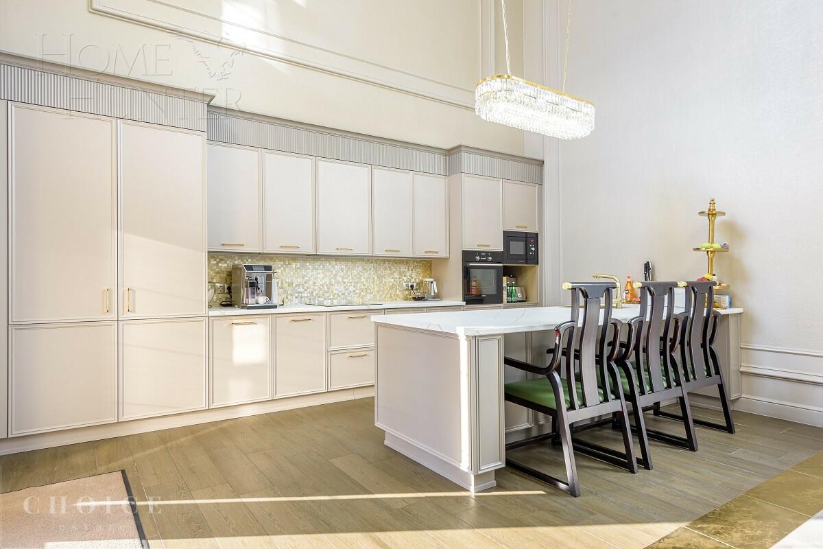 2-этажный коттедж 476.7 м² с отделкой