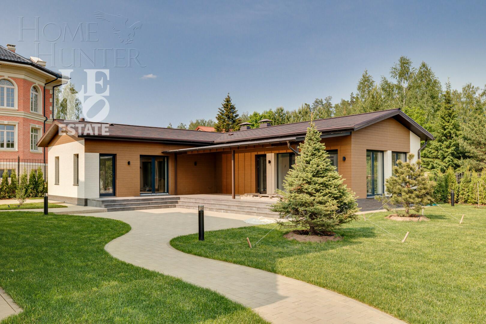 2-этажный коттедж 688 м² с отделкой