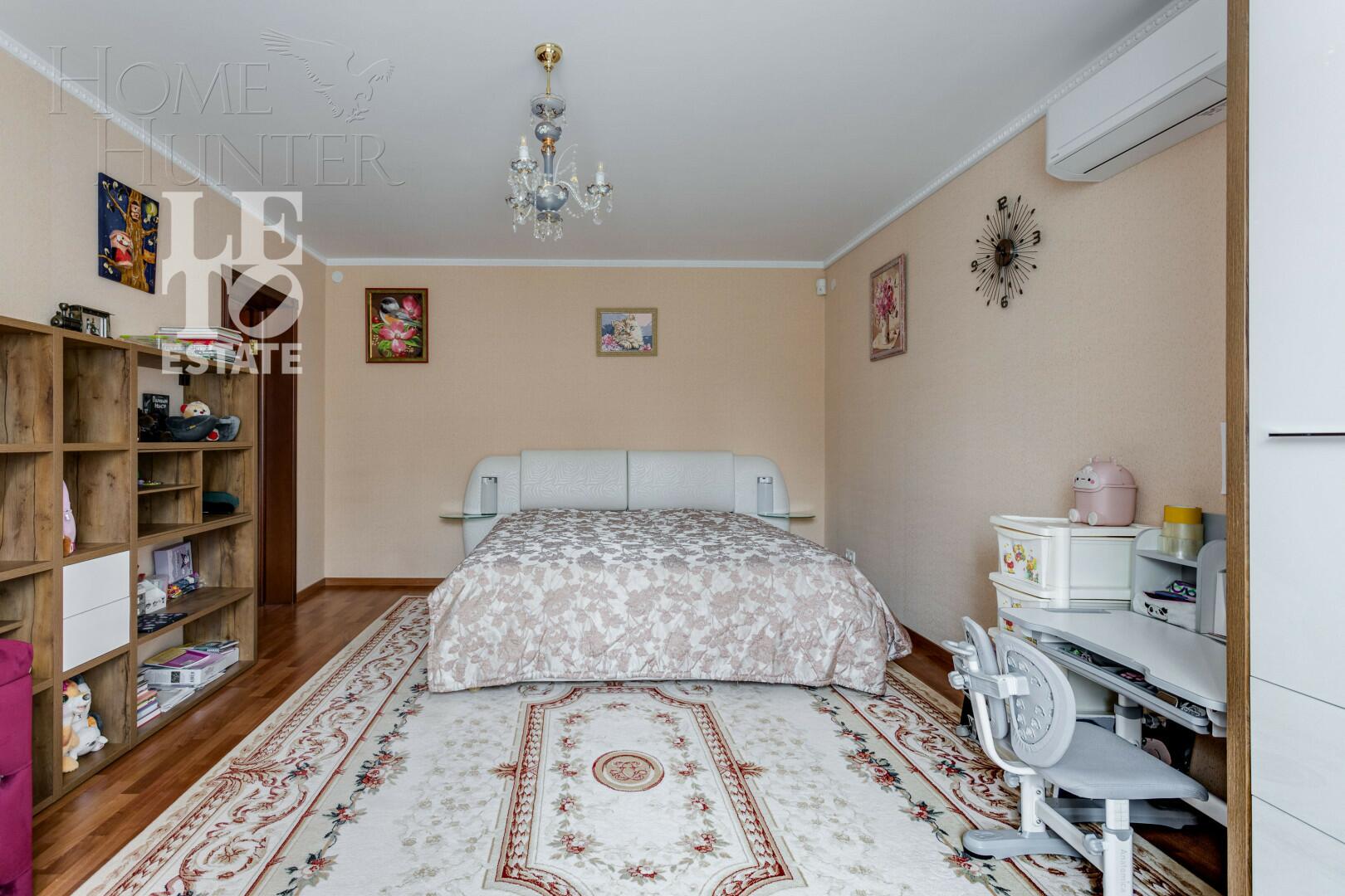 2-этажный коттедж 815 м² с отделкой