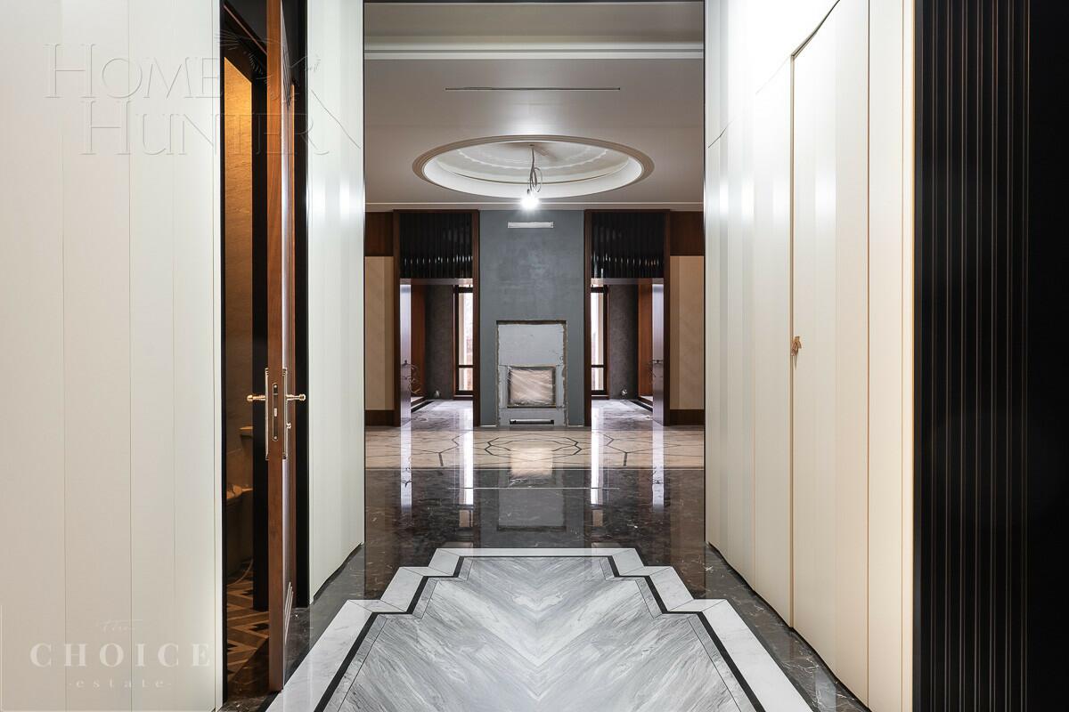 2-этажный коттедж 1 244 м² с отделкой