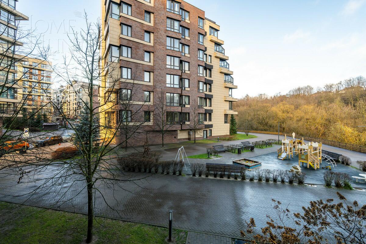 4-КОМН. КВАРТИРА С ОТДЕЛКОЙ 111 М² НА 2 ЭТАЖЕ