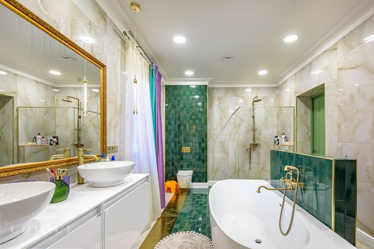 2-этажный коттедж 476.7 м² с отделкой