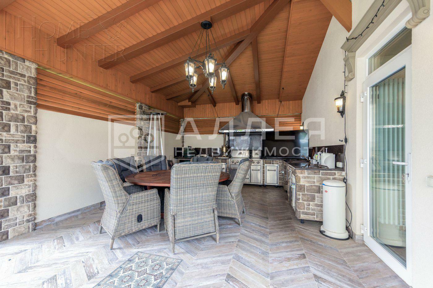 2-этажный коттедж 935 м² с отделкой