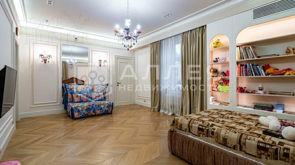 2-этажный коттедж 750 м² с отделкой