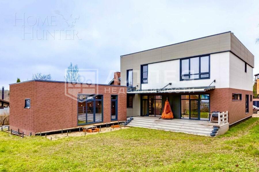 2-этажный коттедж 264 м² с отделкой