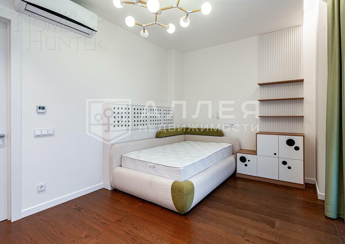 3-этажный таунхаус 238 м² с отделкой