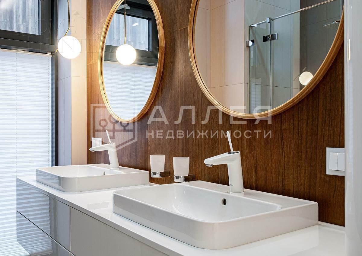 3-этажный таунхаус 238 м² с отделкой