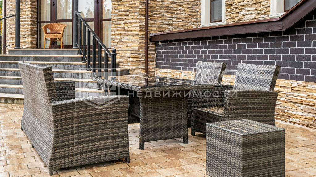 2-этажный коттедж 750 м² с отделкой