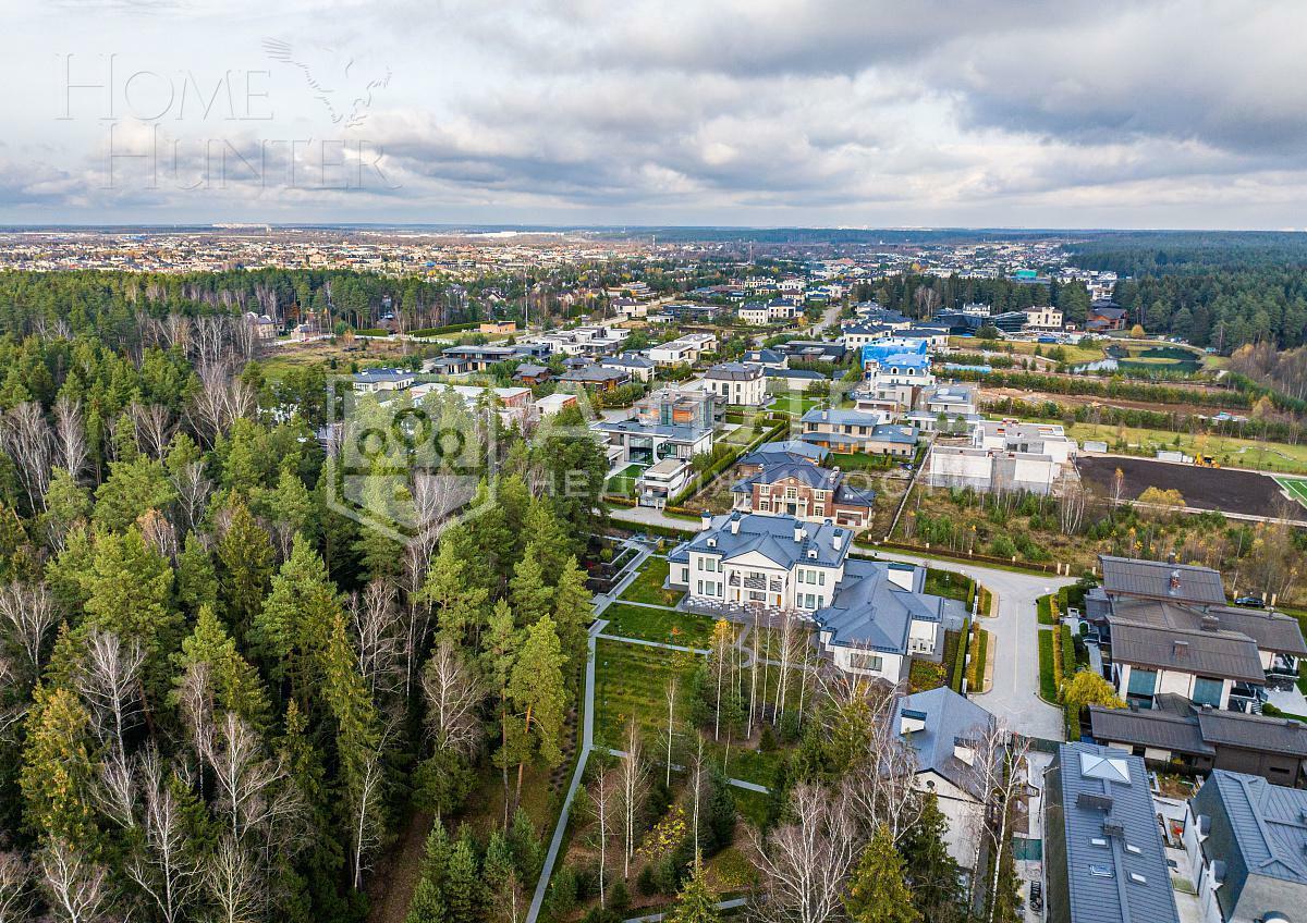 Участок 33 сот. в охраняемом поселке