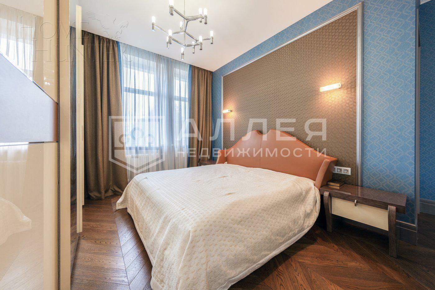 2-этажный коттедж 935 м² с отделкой