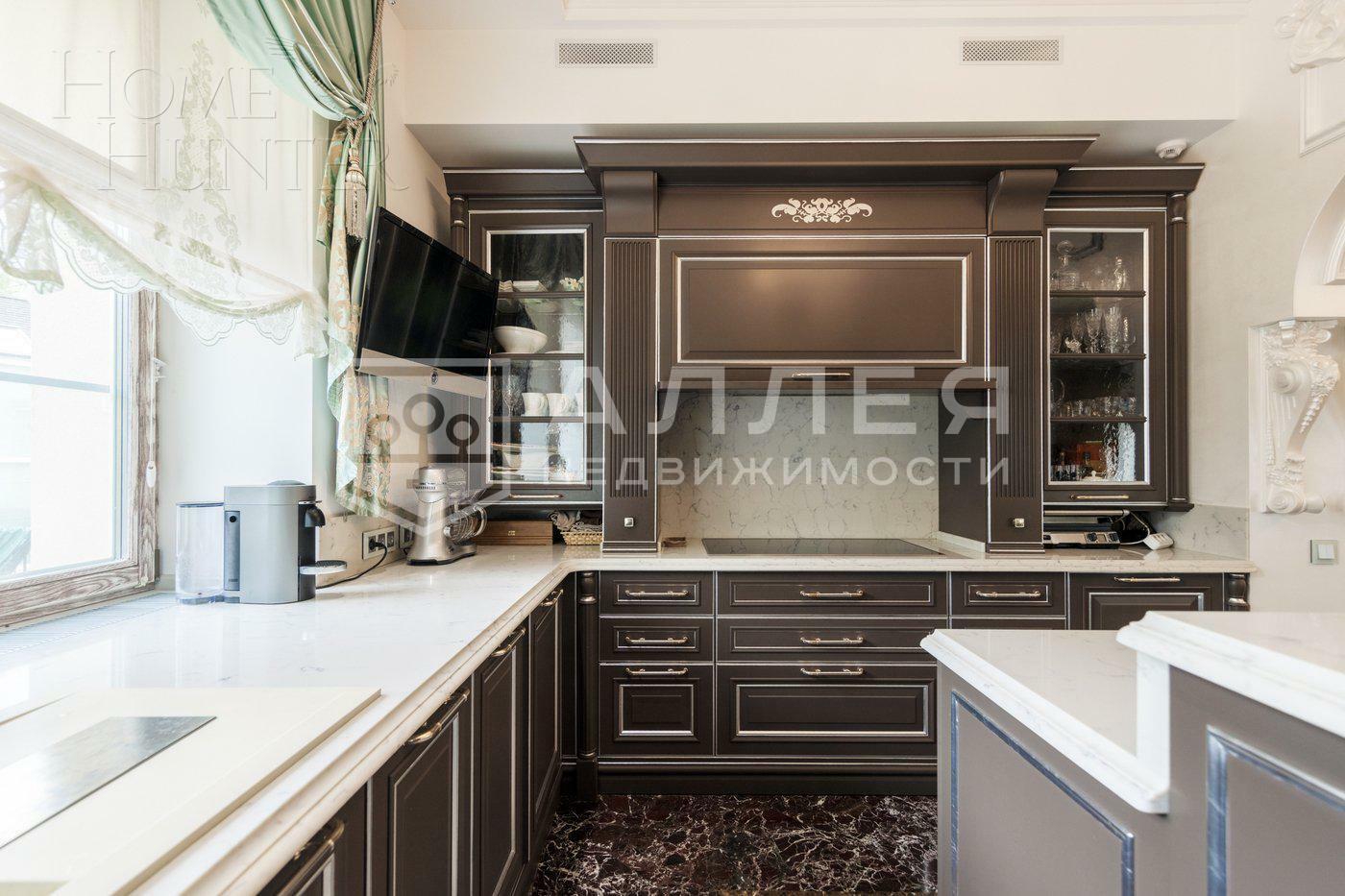 2-этажный коттедж 935 м² с отделкой