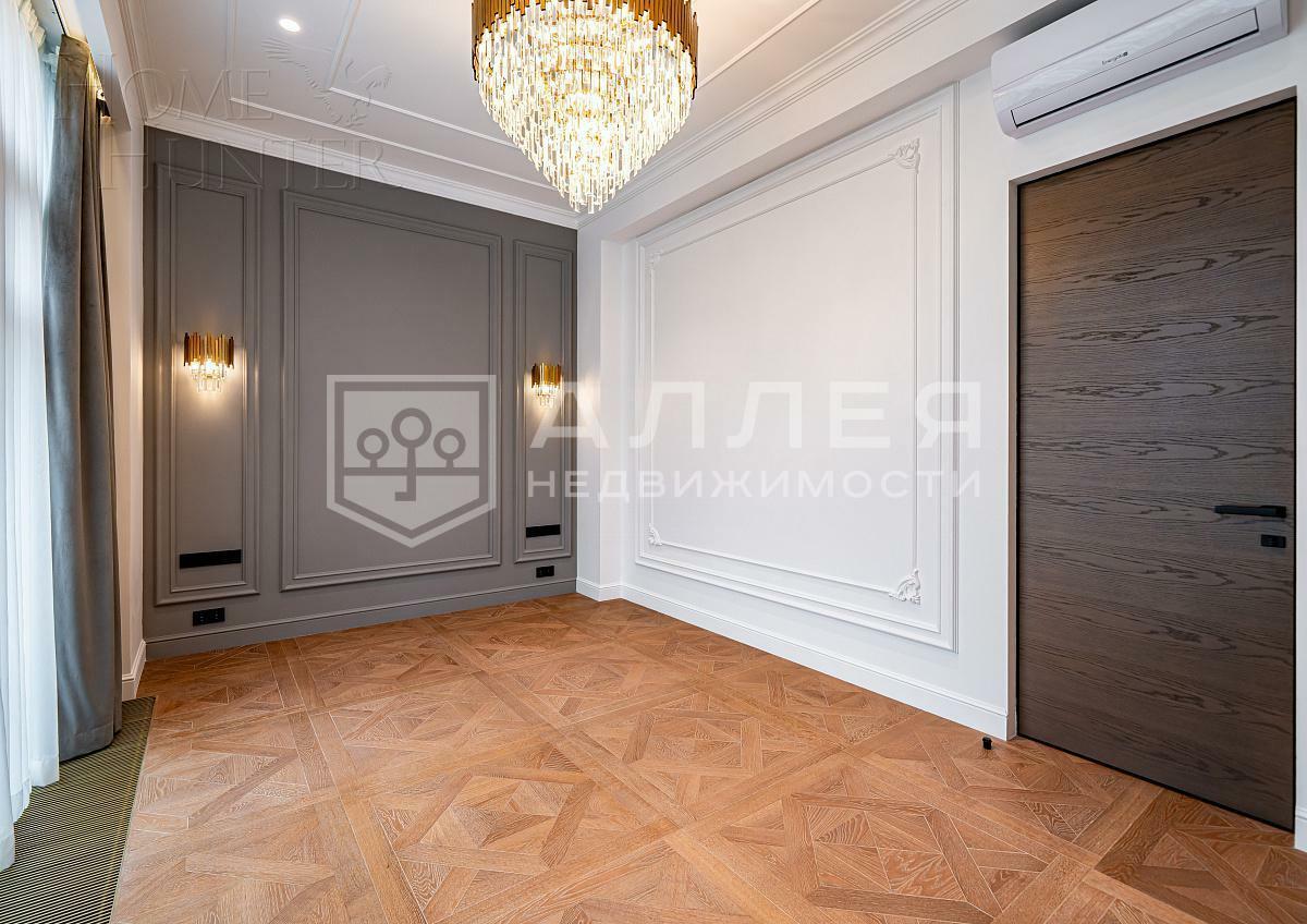 3-этажный таунхаус 239 м² с отделкой