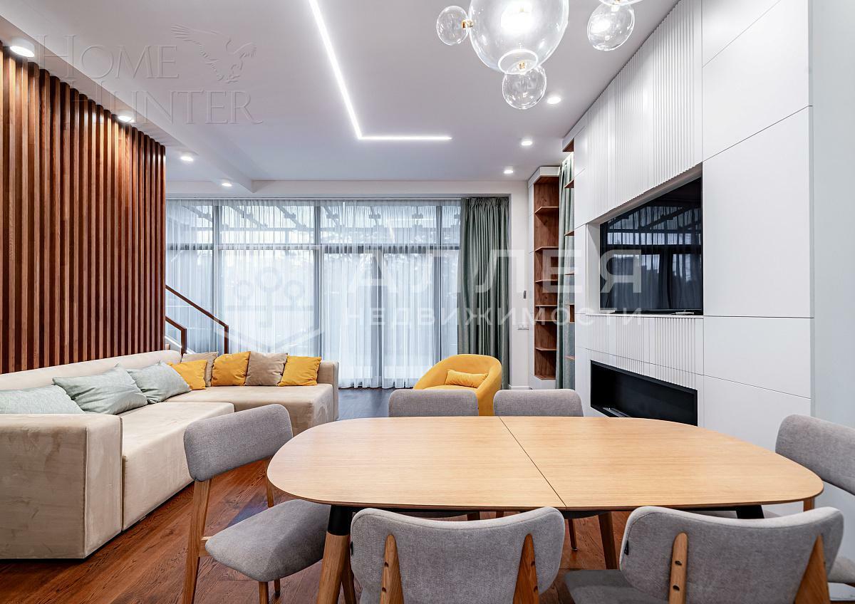 3-этажный таунхаус 238 м² с отделкой