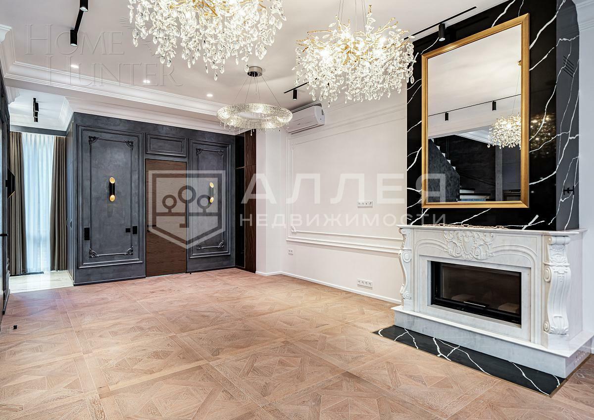 3-этажный таунхаус 239 м² с отделкой