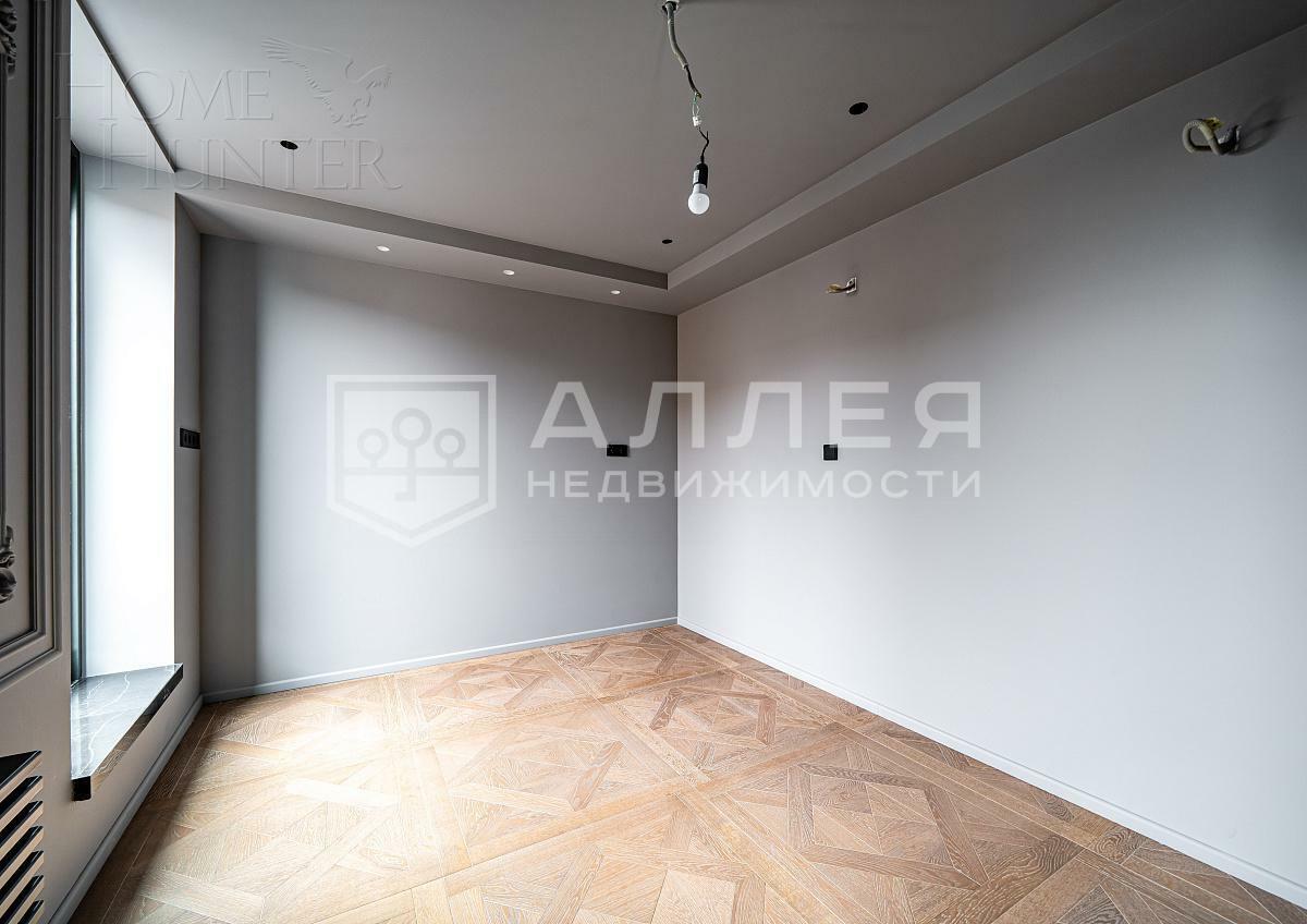 3-этажный таунхаус 239 м² с отделкой