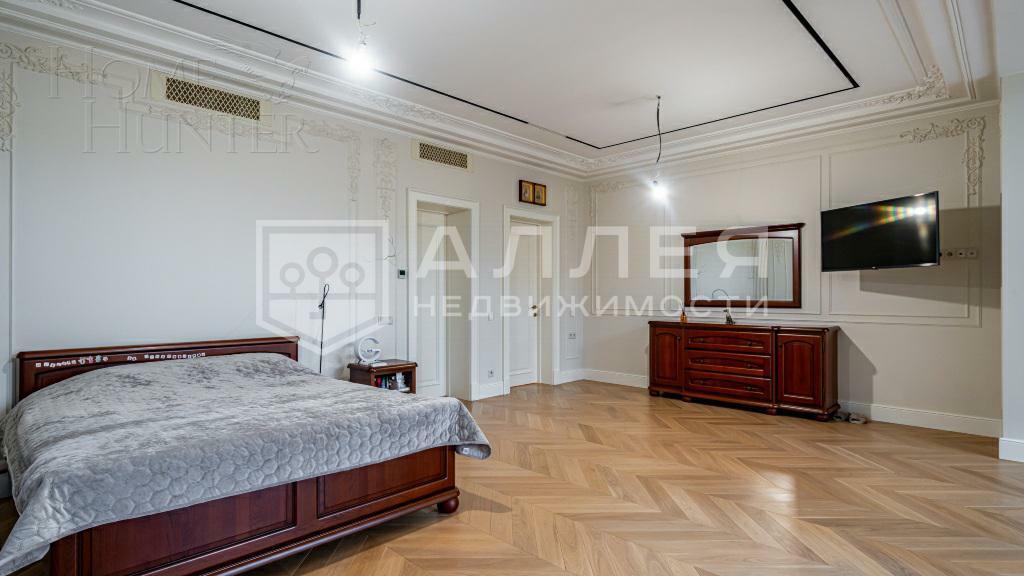 2-этажный коттедж 750 м² с отделкой