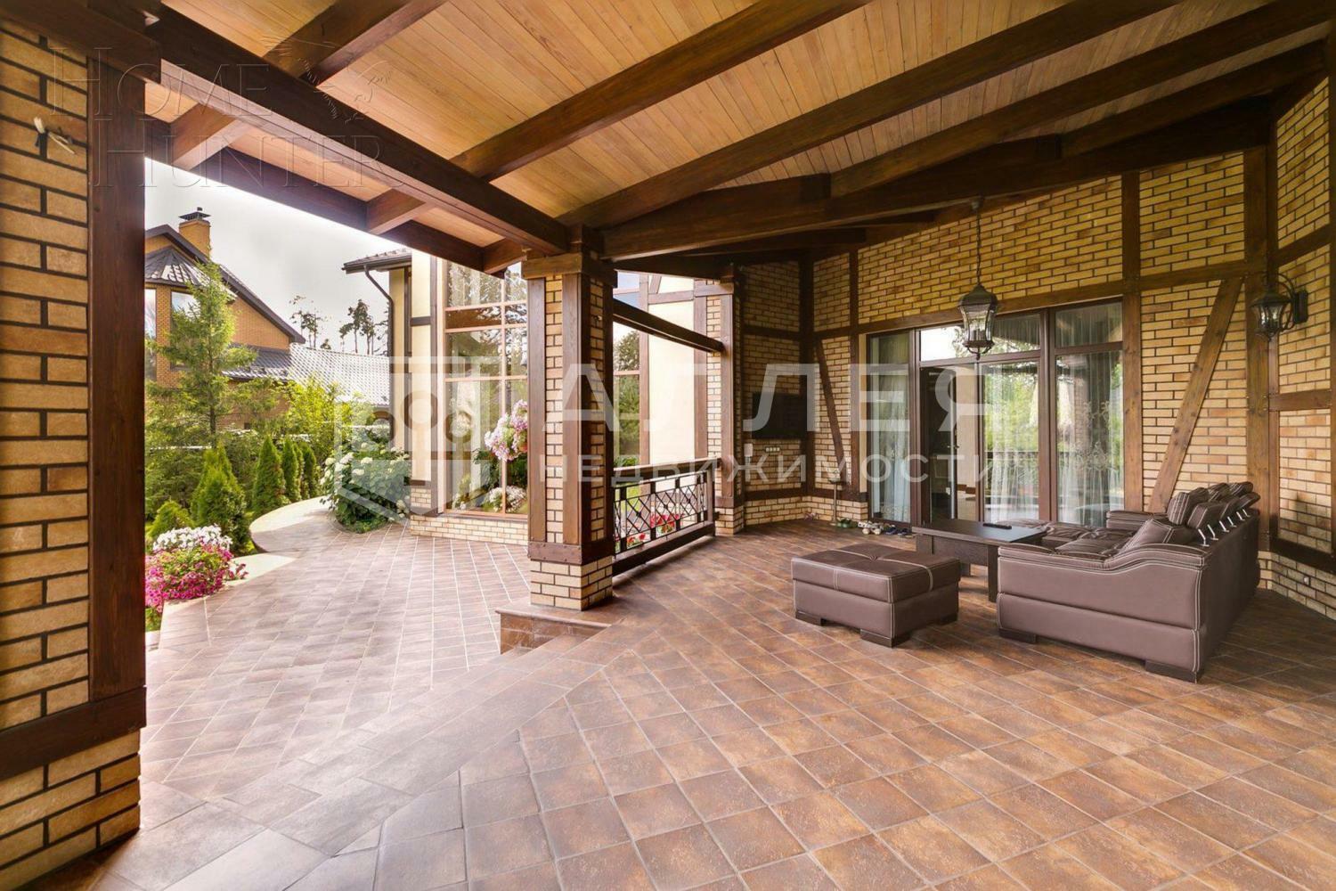 2-этажный коттедж 1 400 м² с отделкой