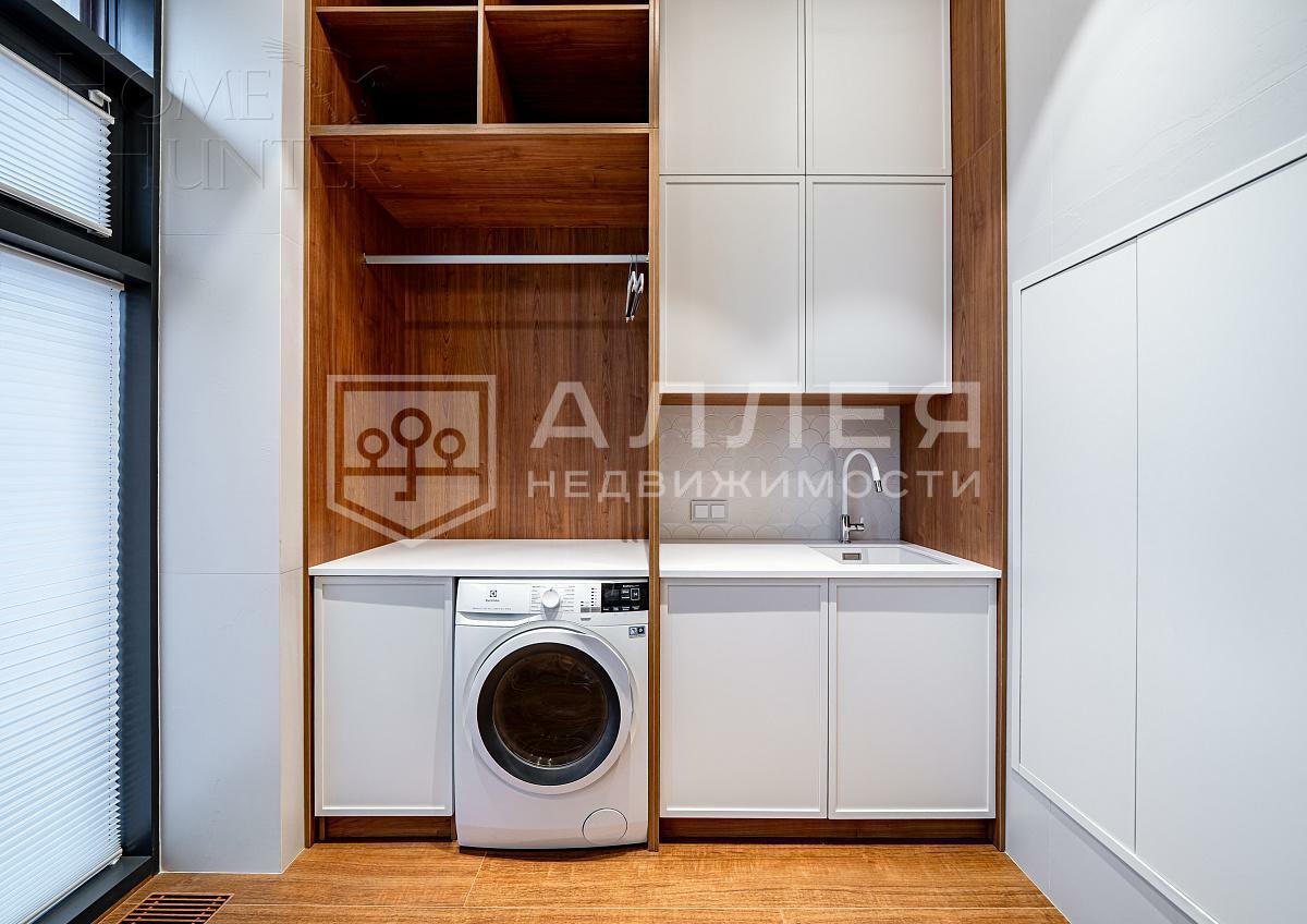 3-этажный таунхаус 238 м² с отделкой