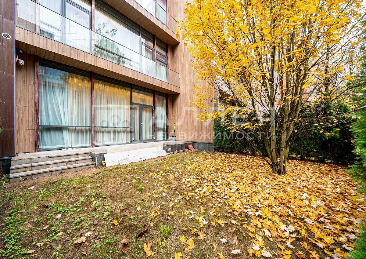 3-этажный таунхаус 239 м² с отделкой